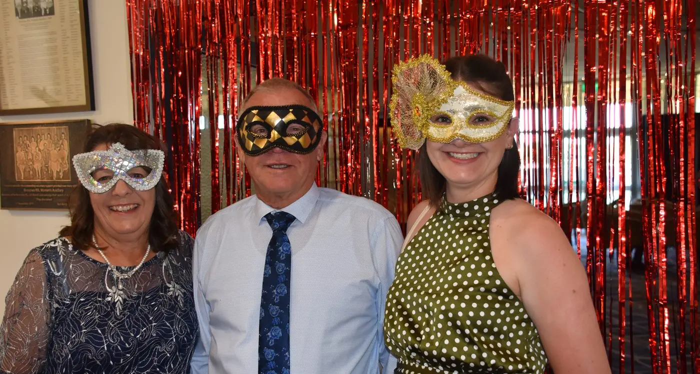 A night of masks and magic