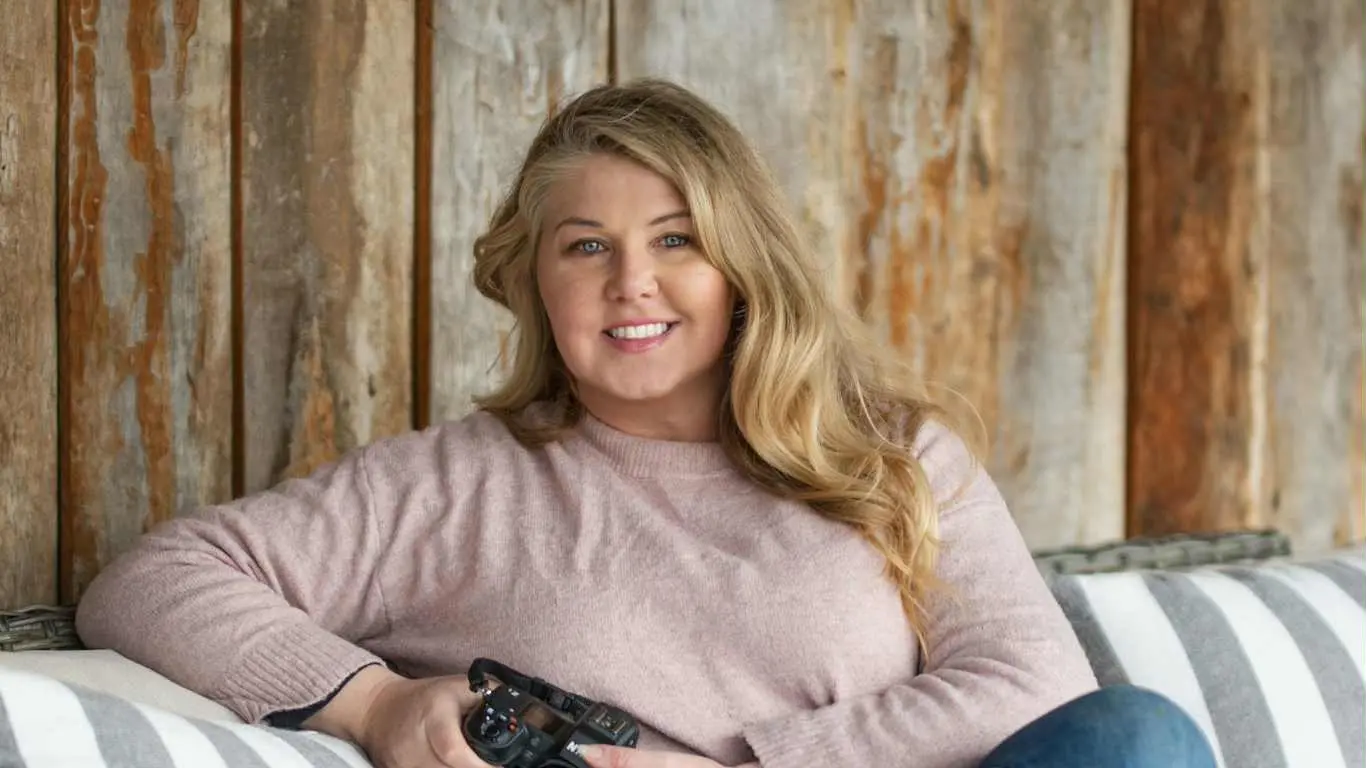 Chontelle celebrates third national business award