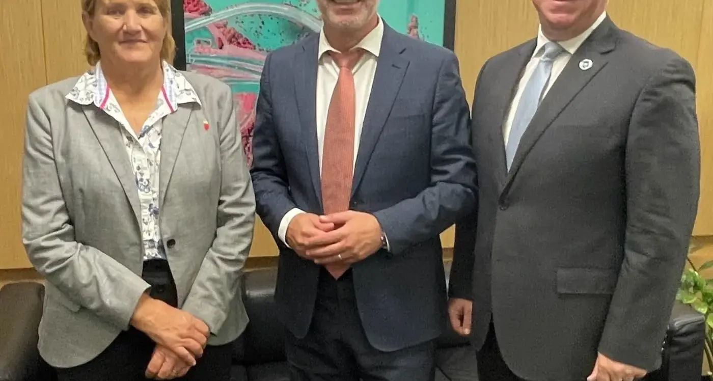 Mayors and minister progress Red Fleet issue