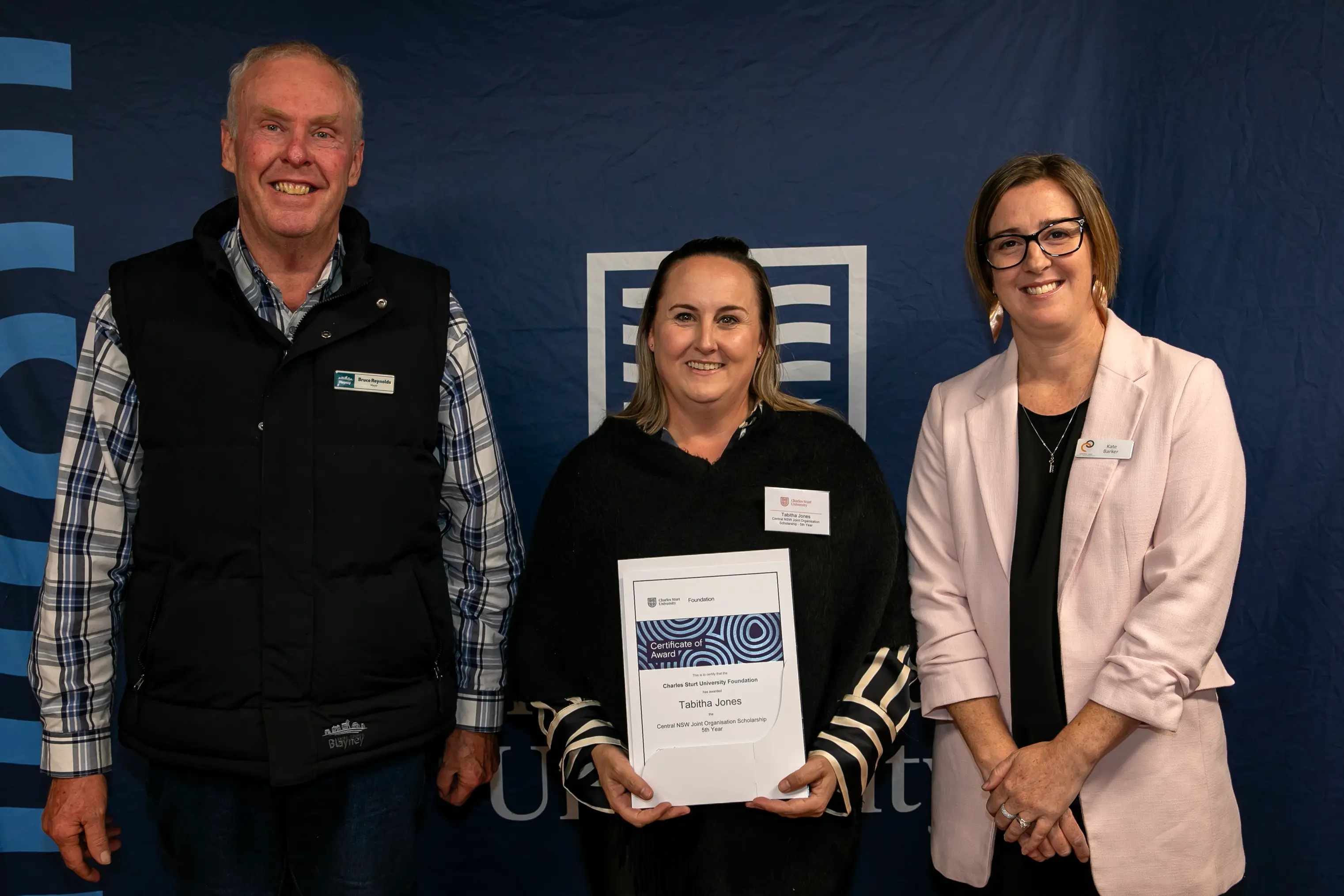 <p>Scholarship recipient Tabitha Jones with Cr Bruce Reynolds, Mayor of Blayney Shire Council and Kate Barker, representatives for the Central NSW Joint Organisation. </p>\\n