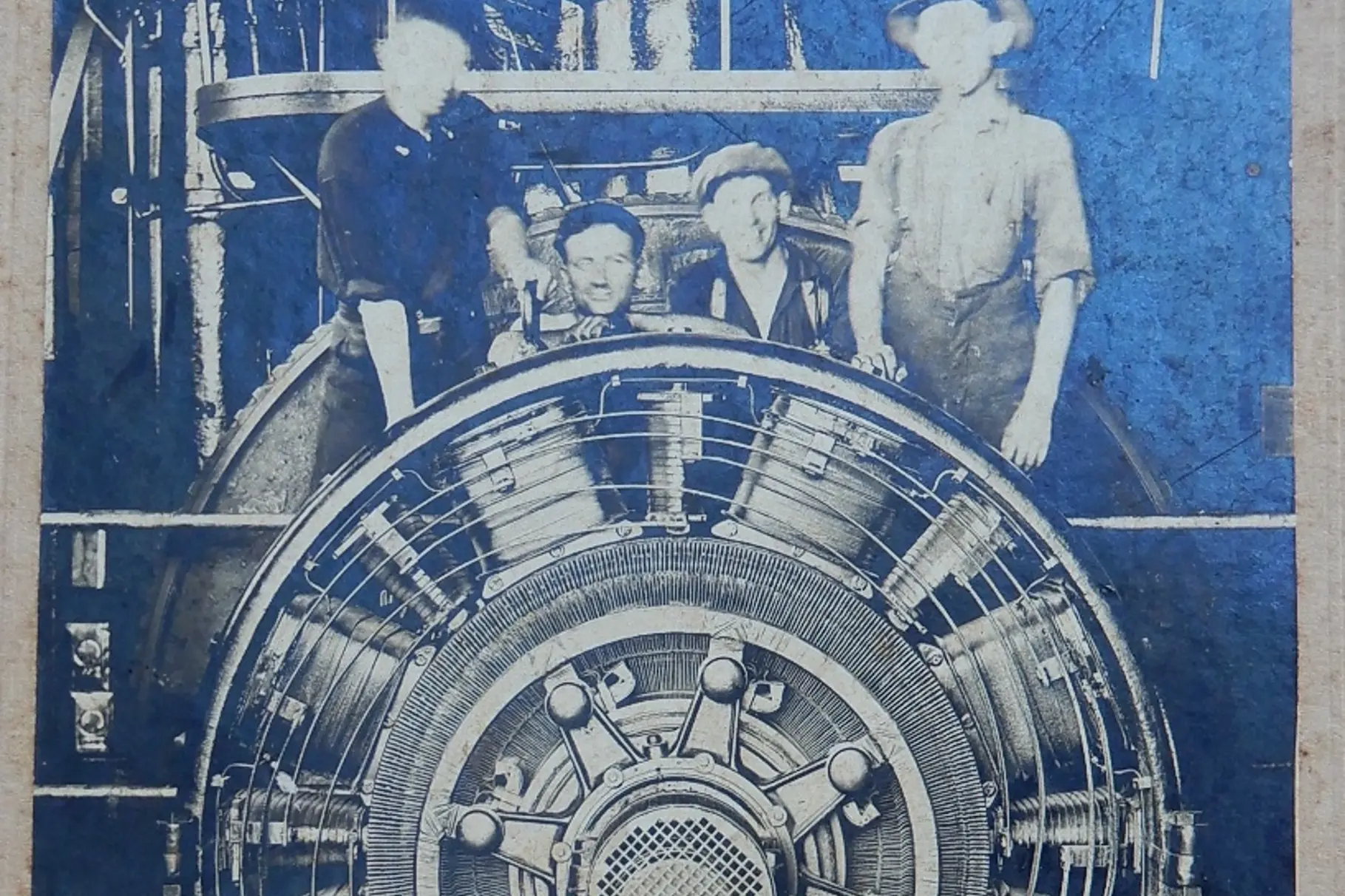 <p>Bob Collins, H.J.H. Robinson, Harold Clark & Chris McVeigh with the Atlas Diesel engine, 1923. PHOTO: Supplied</p>\\n
