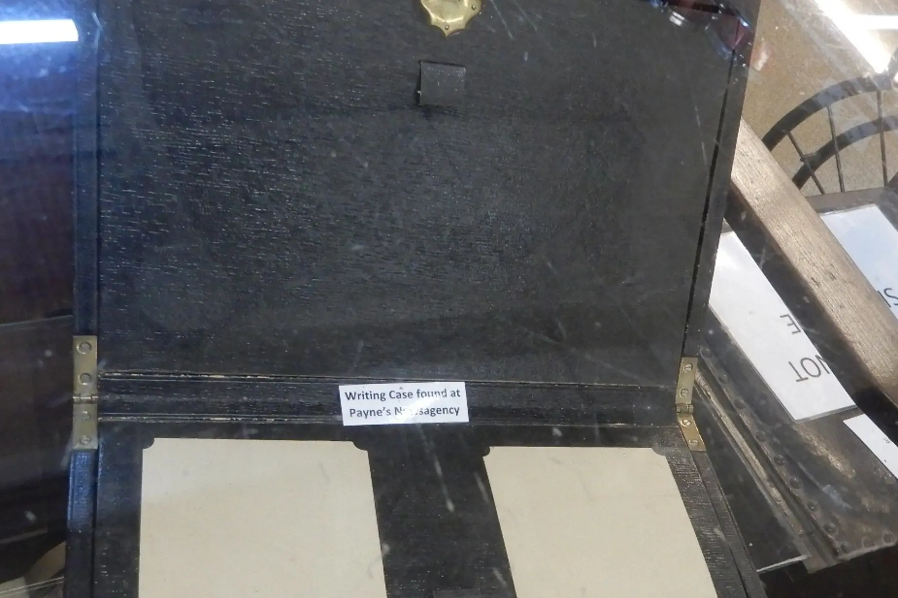 <p>The Young Historical Museum received a number of items from Florence Payne \\'s (nee McLachlan) estate, including a writing case from the newsagency, </p>\\n