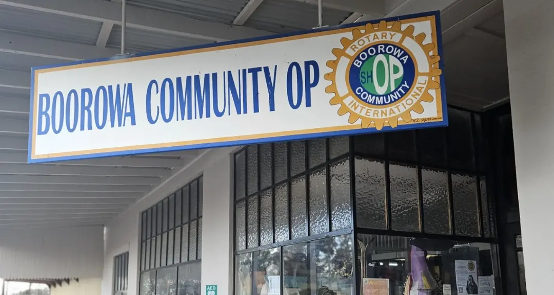 Little op shop puts big money back into Boorowa
